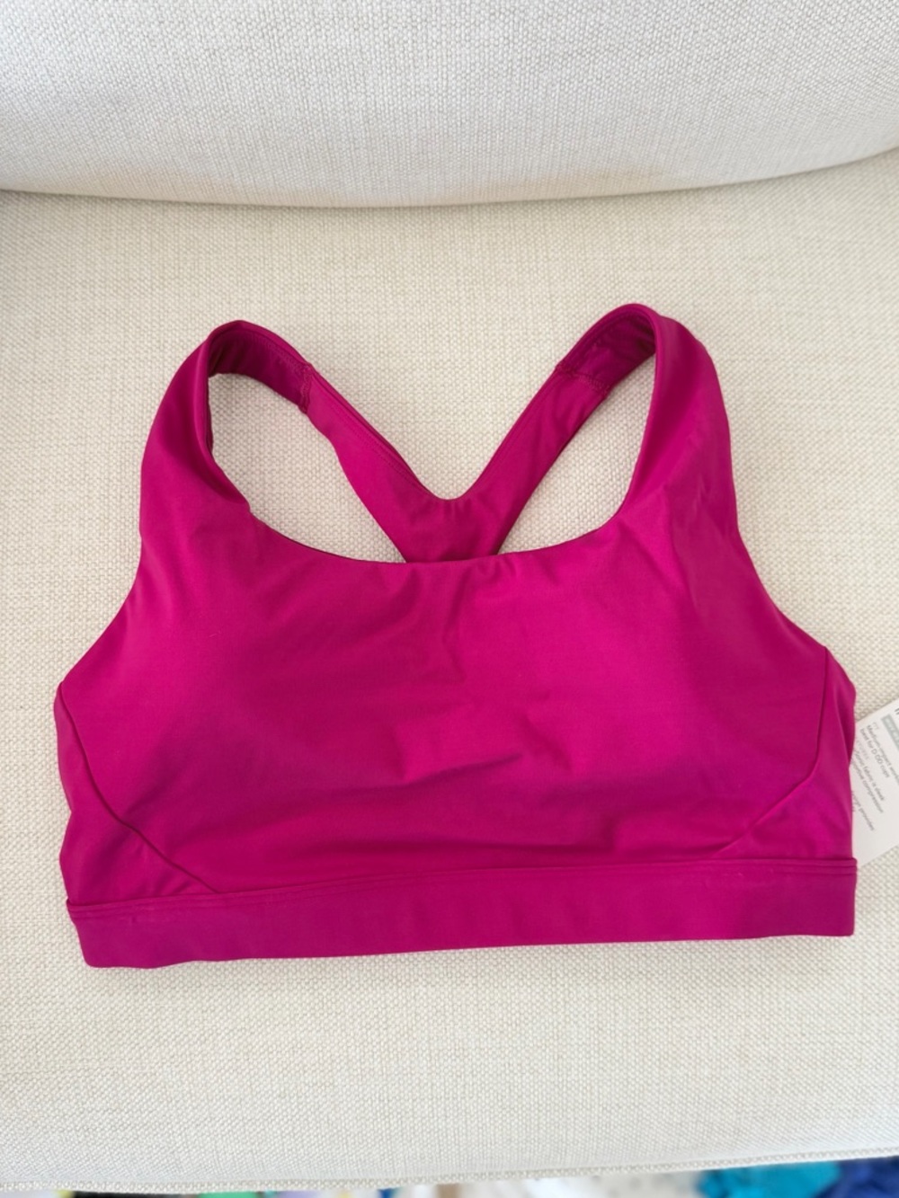 ATHLETA PINK ULTIMATE BRA IN SUPERSONIC size M NWT
